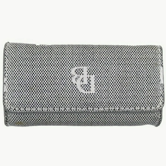 Sold! - Picture 3 of 3